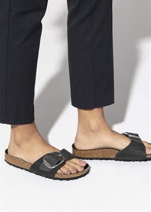 Madrid Big Buckle LEOI sandal Black Birkenstock 